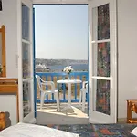 Panorama Hotel 2*