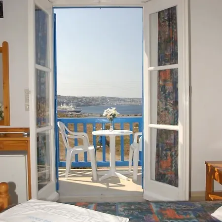 Panorama מלון 2*